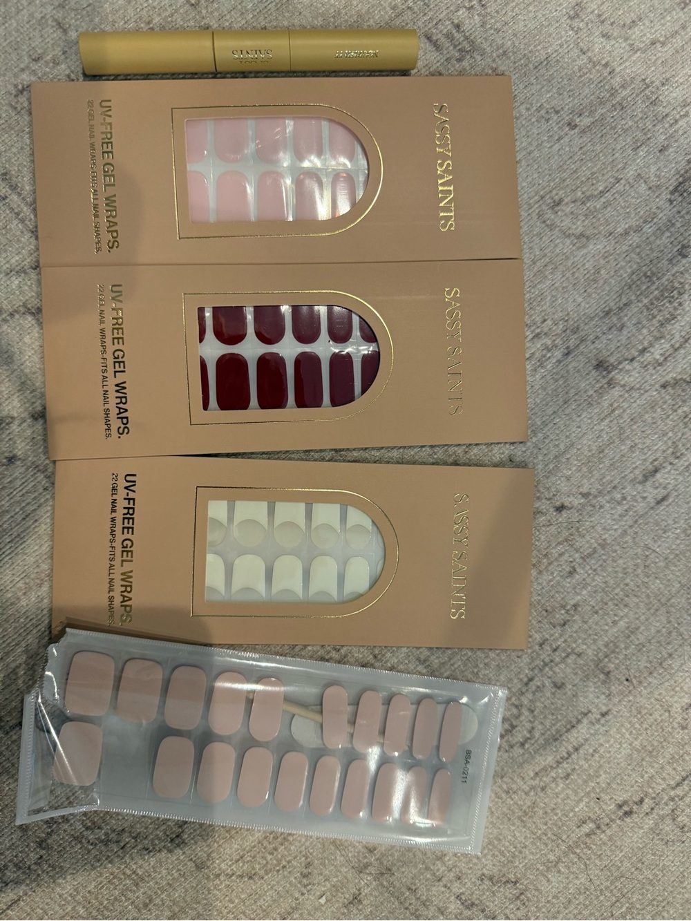 Women’s Press-On Nail Set – Pink, Burgundy & White UV-Free Gel Wraps
